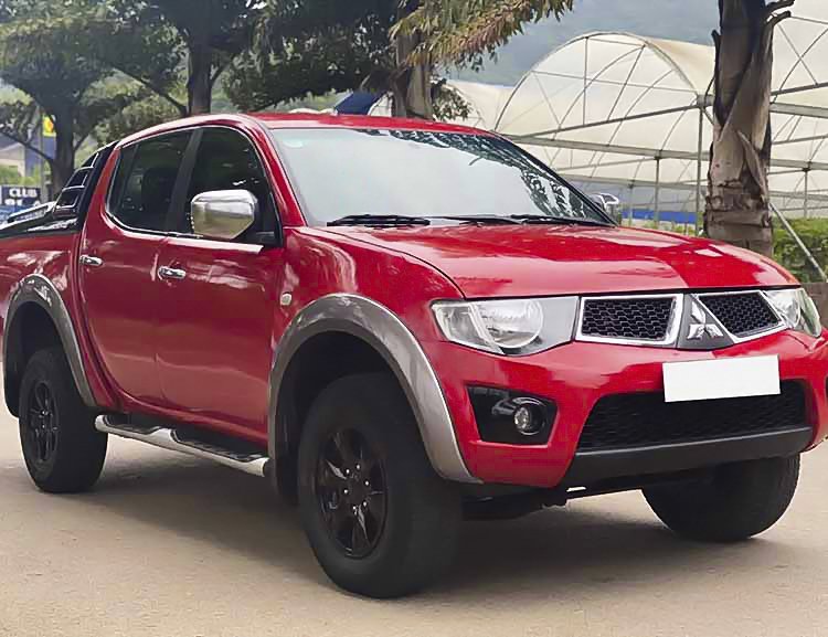 Mitsubishi Triton 2010 - Xe nhập, số tự động