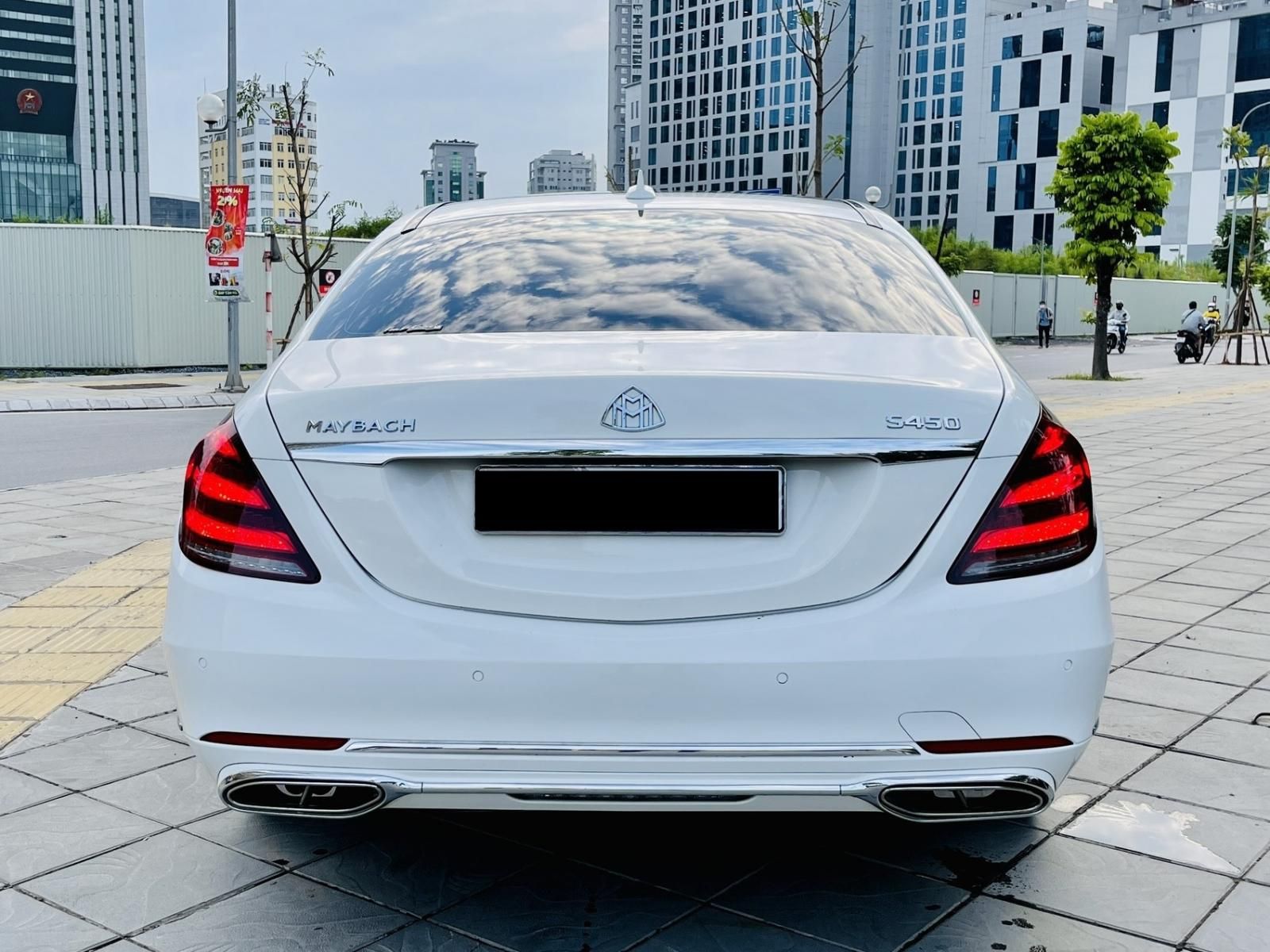 Mercedes-Benz S400 2015 - Lên full MayBach, trắng, nội thất nâu, chạy 5 vạn km siêu mới