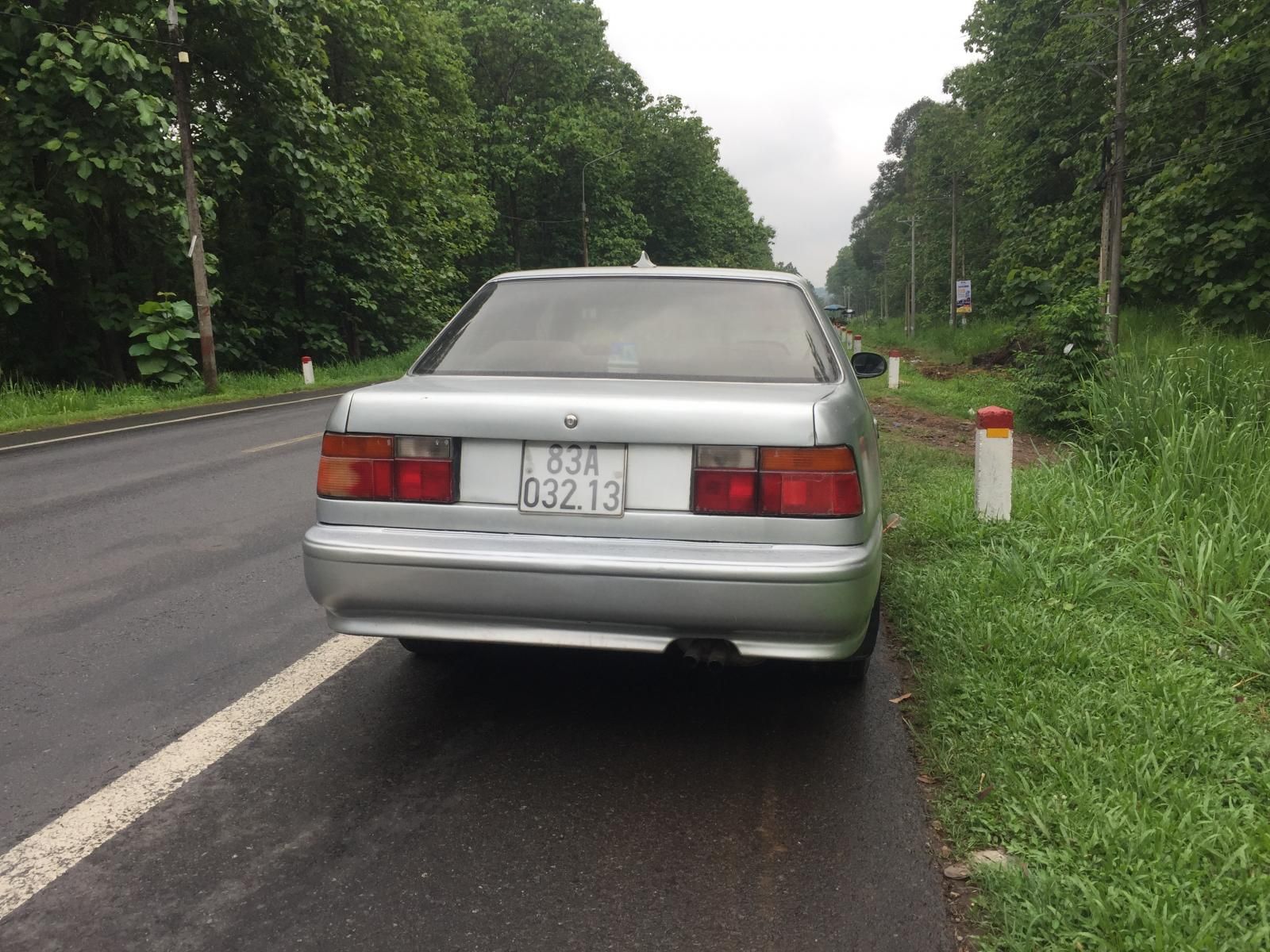 Hyundai Sonata 1991 - Màu bạc, nhập khẩu nguyên chiếc