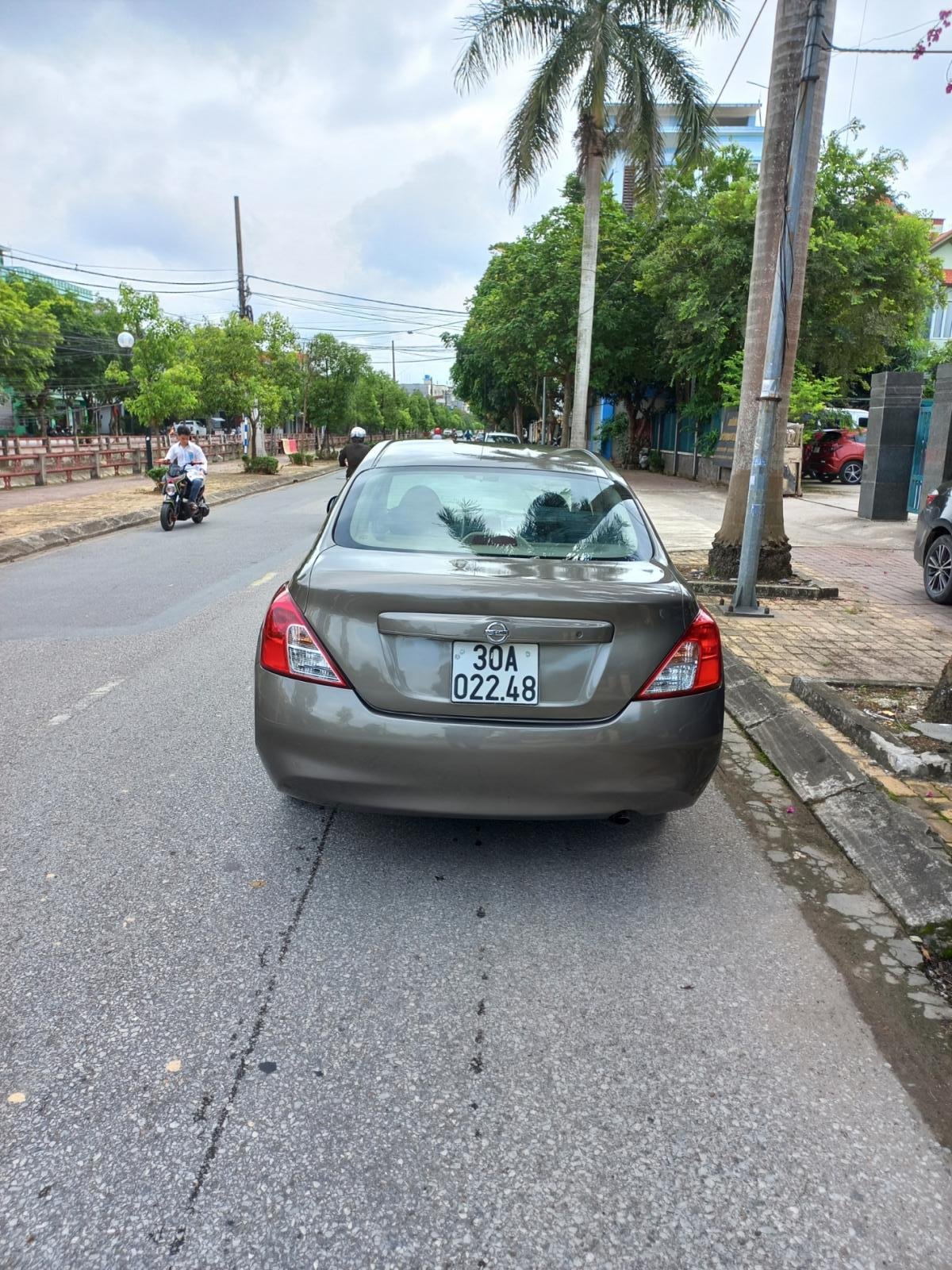 Nissan Sunny 2013 - Xe đăng ký 2013, xe gia đình, giá 223tr