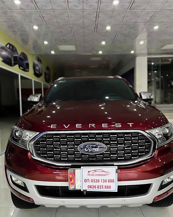 Ford Everest 2021 - Màu đỏ, nhập khẩu