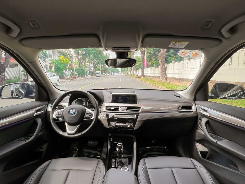 BMW X1 2021 - Màu đen, xe nhập chính chủ