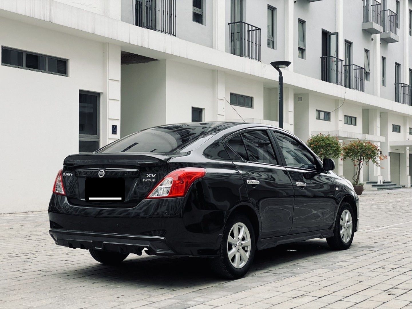 Nissan Sunny 2018 - Mới 95% giá chỉ 385tr