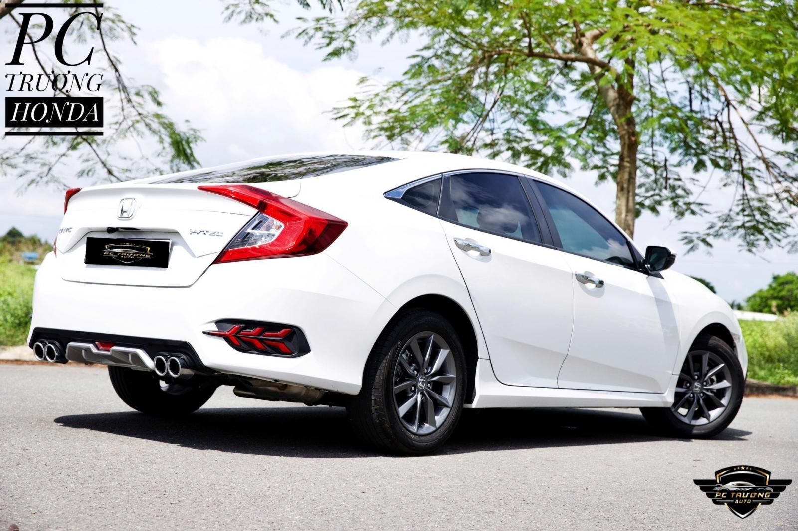 Honda Civic 2020 - Odo 18.000km cực mới