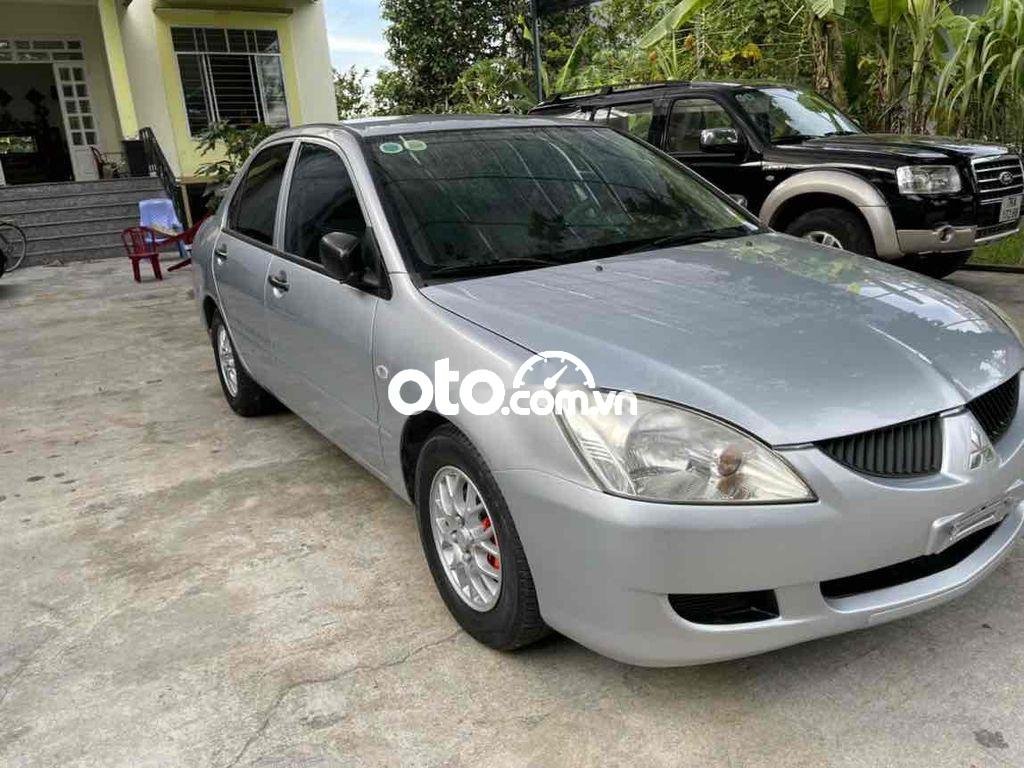 Mitsubishi Lancer 2005 - Xe màu bạc, 150tr