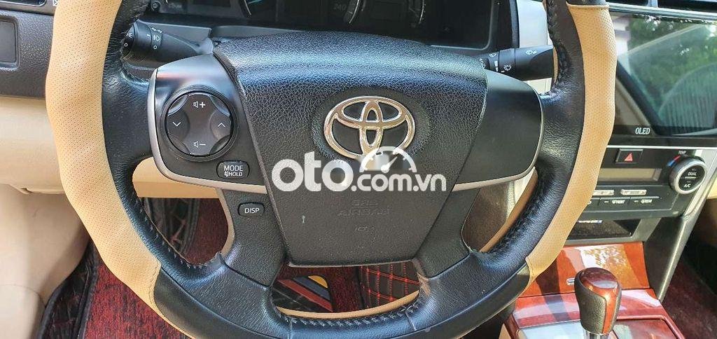 Toyota Camry 2013 - Màu bạc, giá 535tr
