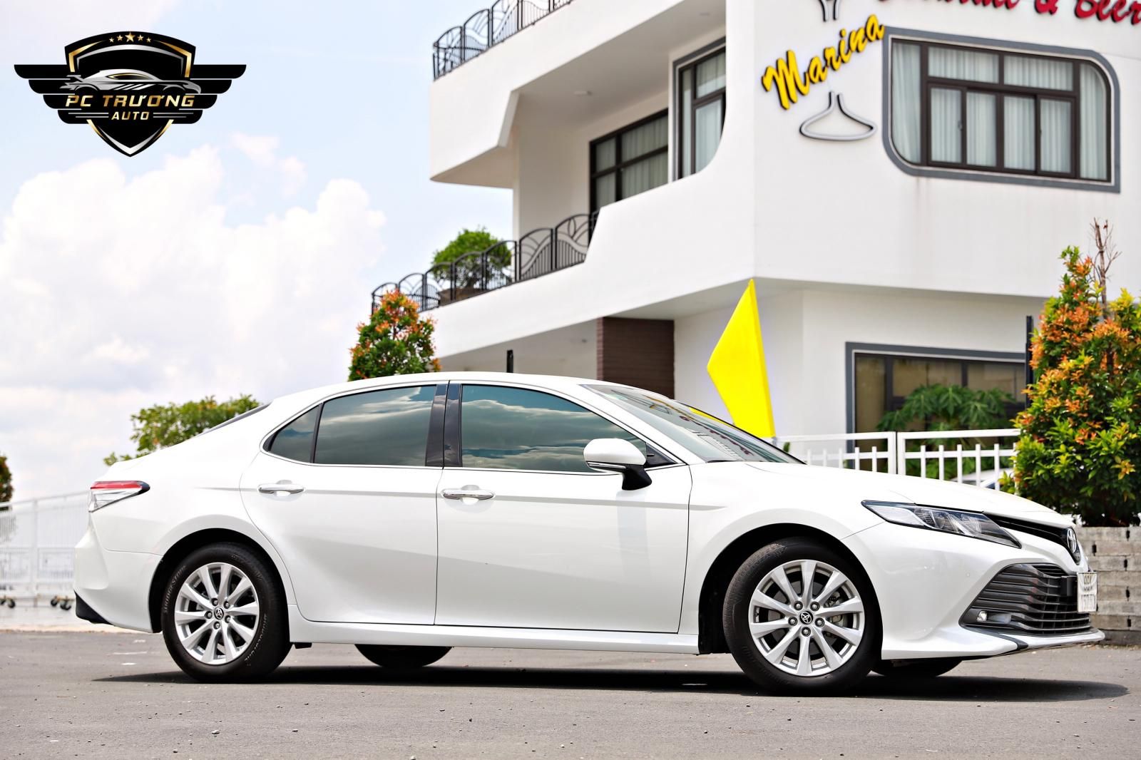 Toyota Camry 2020 - Biển đẹp 86A-1.52.52, nhập Thái, odo: 15.000km