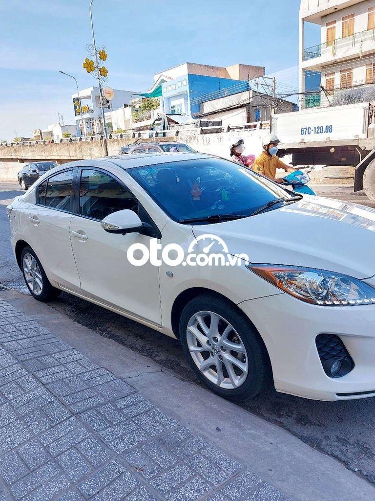 Mazda 3 2014 - Màu trắng số tự động