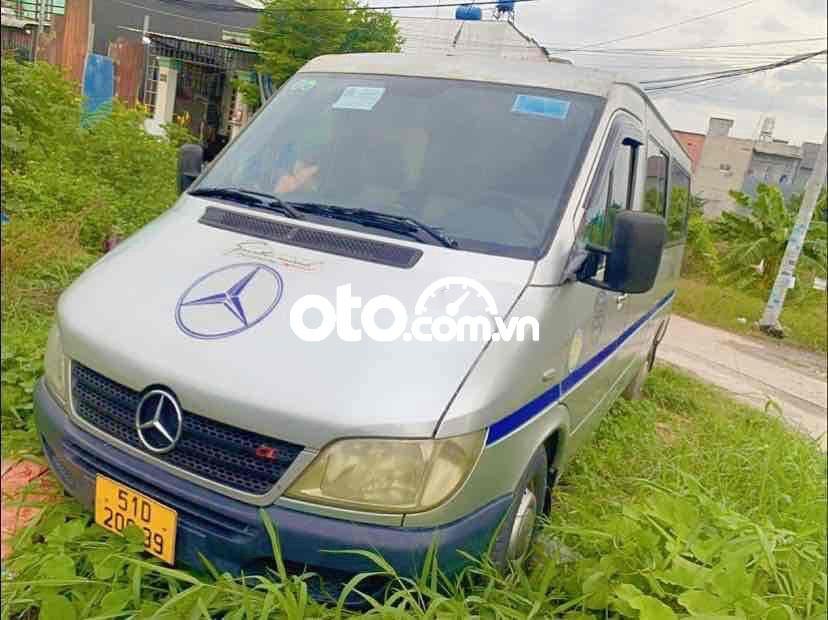 Mercedes-Benz Sprinter 2004 - Màu bạc, nhập khẩu