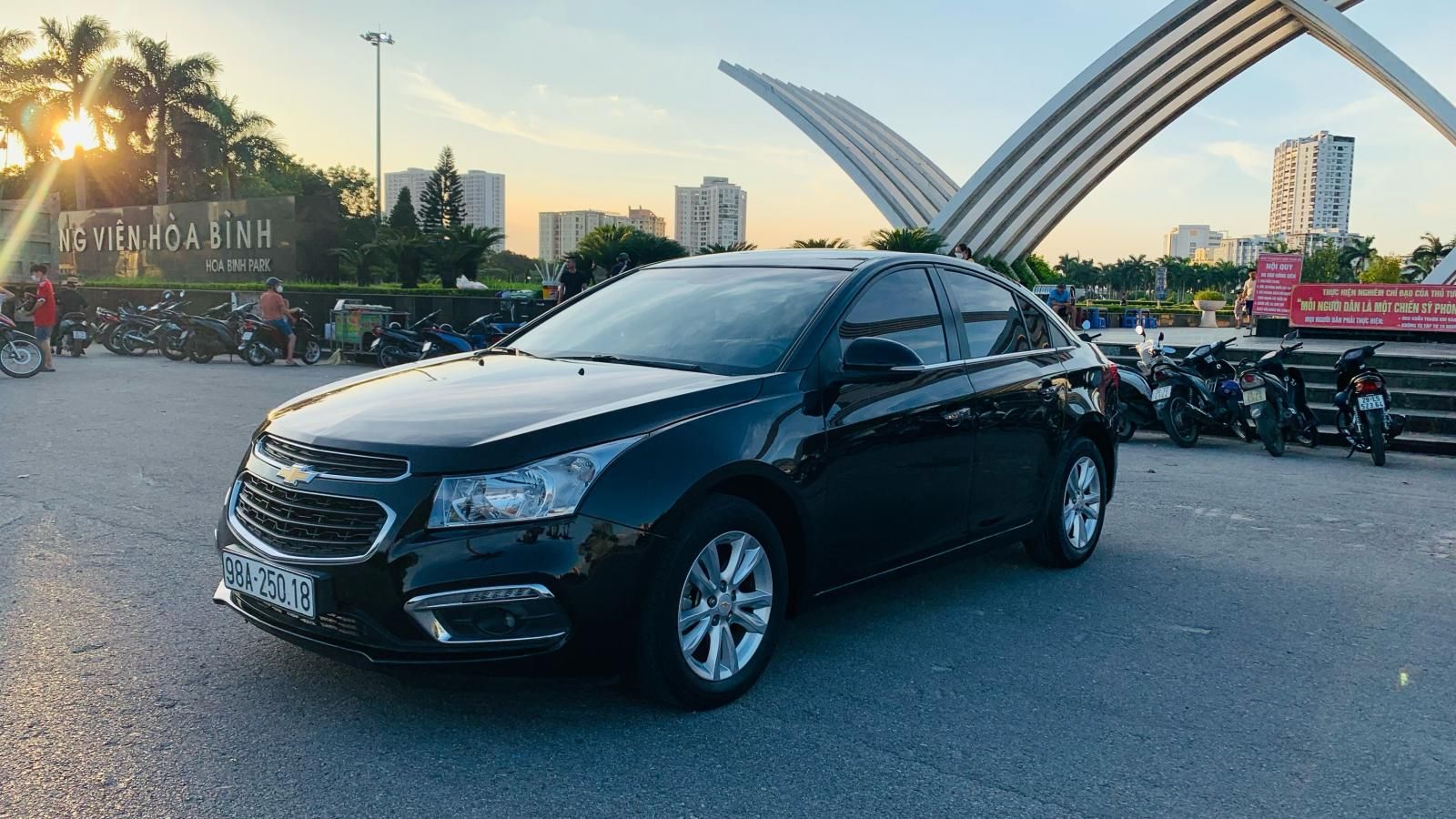 Chevrolet Cruze 2016 - Đăng kí tư nhân sử dụng, odo hơn 5v km, giá 310tr