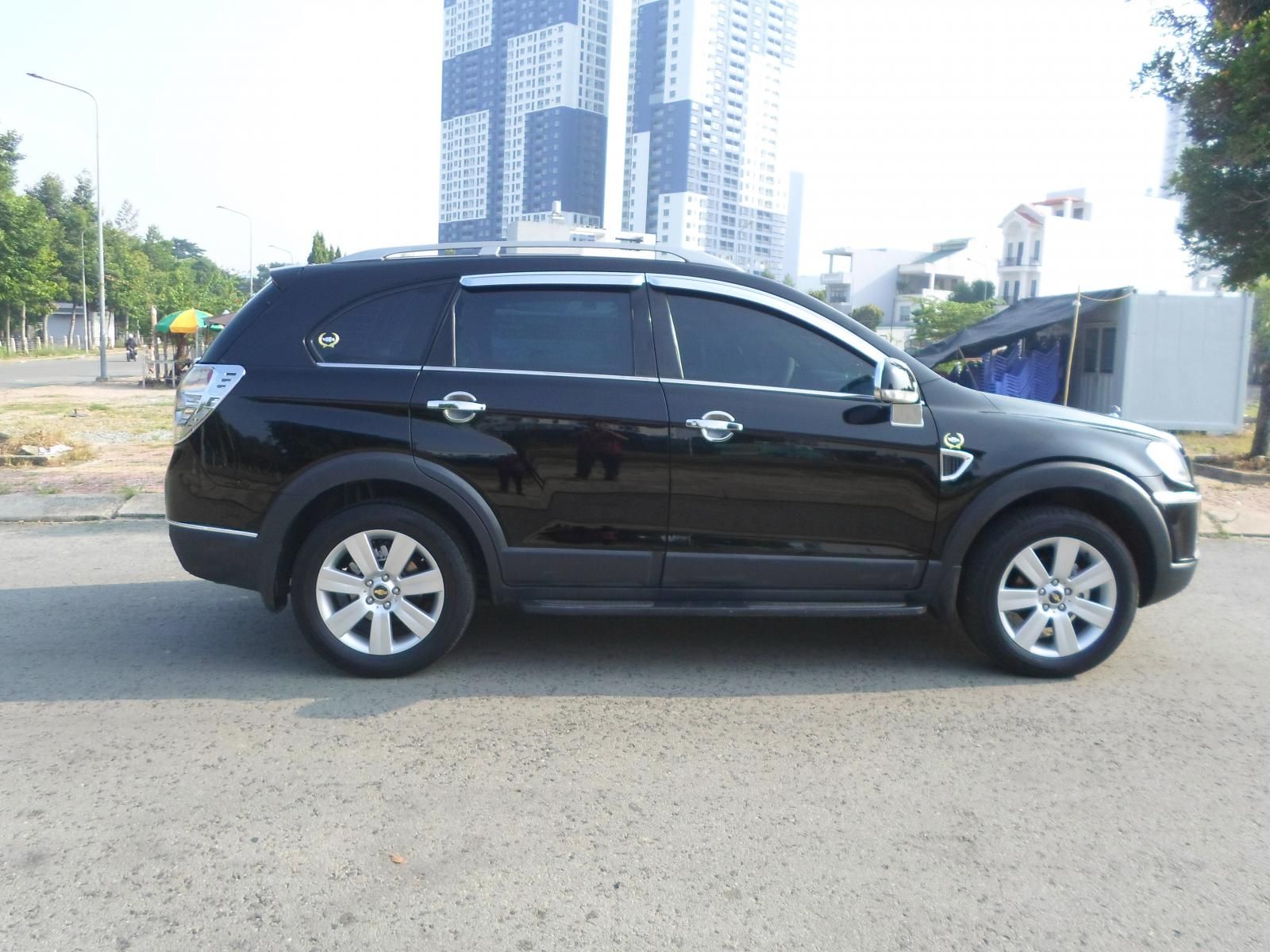 Chevrolet Captiva 2009 - Bản 2.4 số tự động - Mới như xe hãng - Rin 100%