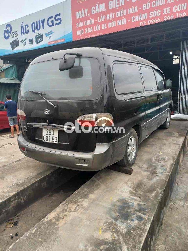 Hyundai Starex 2004 - Màu đen, xe nhập, giá cực tốt