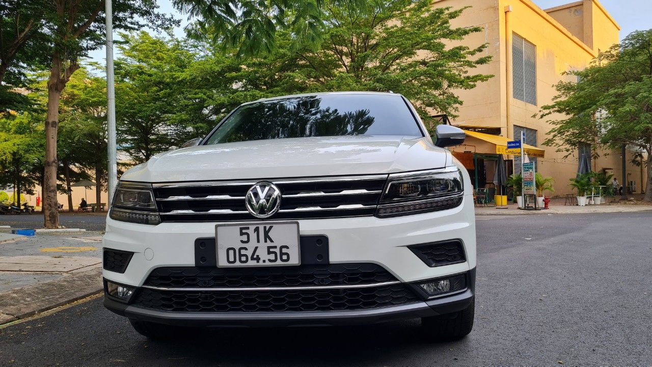 Volkswagen Tiguan 2020 - Xe Suv 7 chỗ gia đình Tiguan Allspace 2020 Chính chủ