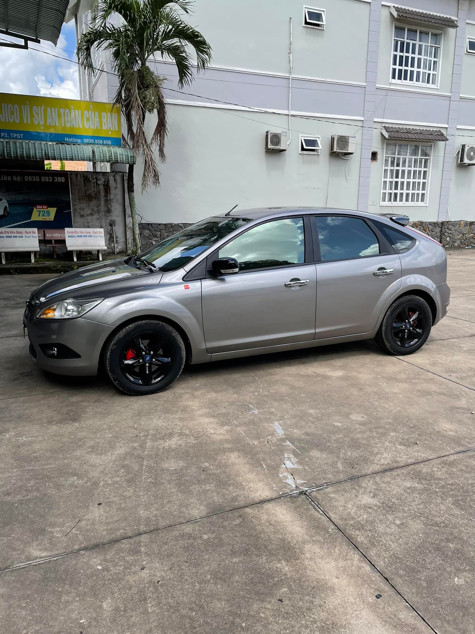 Ford Focus 2011 - Giá ưu đãi