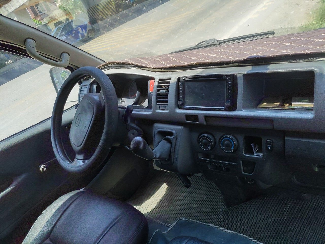 Toyota Hiace 2007 - Tải van máy dầu diesel