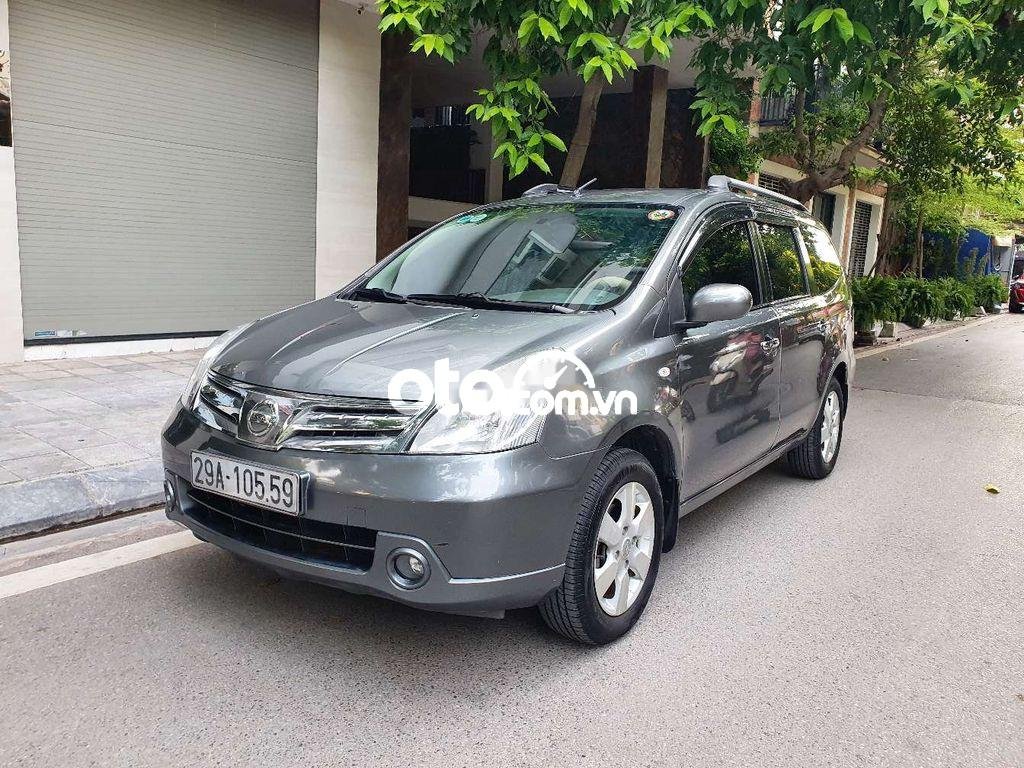 Nissan Grand livina 2010 - Xe chính chủ