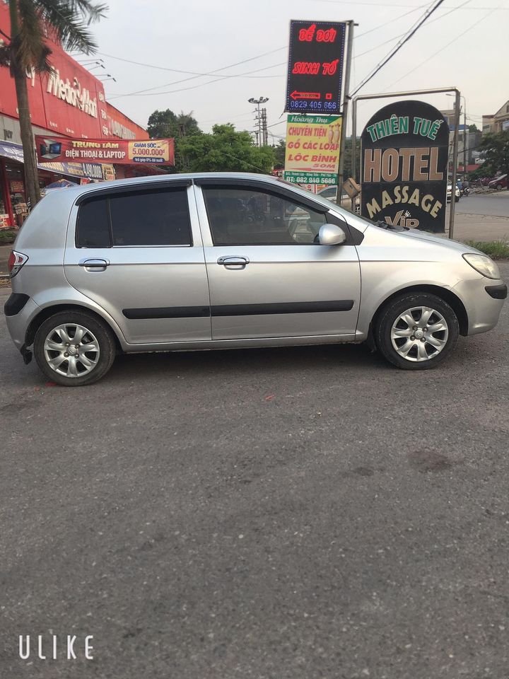 Hyundai Getz 2009 - Màu bạc, 140tr