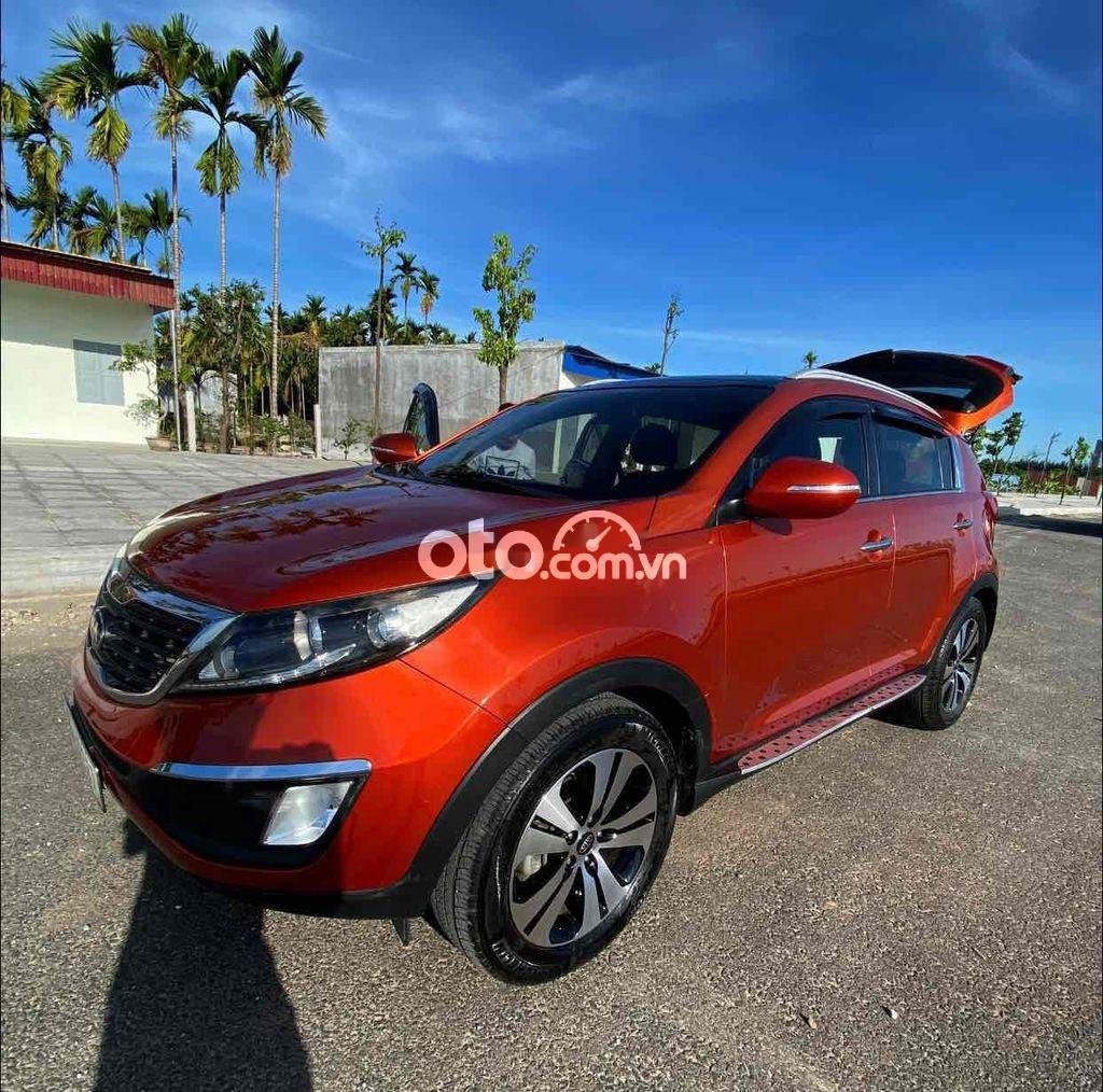 Kia Sportage 2013 - Màu đỏ, giá chỉ 515 triệu