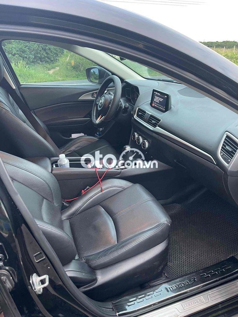 Mazda 3 2019 - Xe màu đen