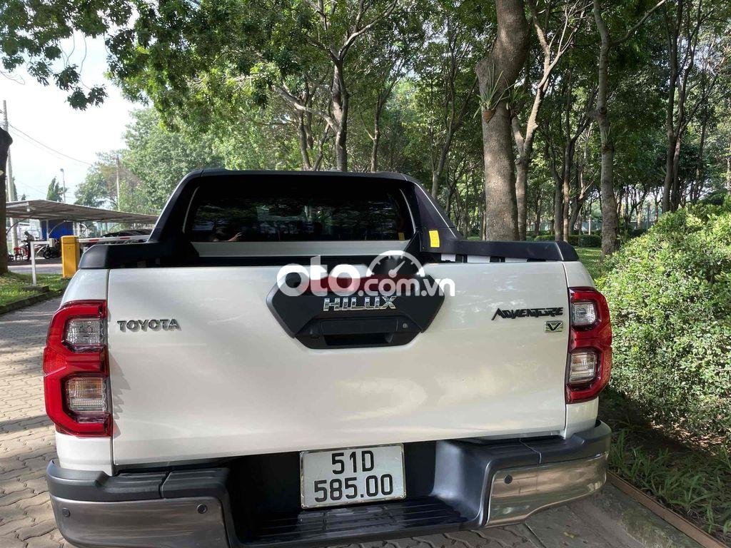 Toyota Hilux 2021 - Màu trắng, nhập khẩu, giá cực tốt