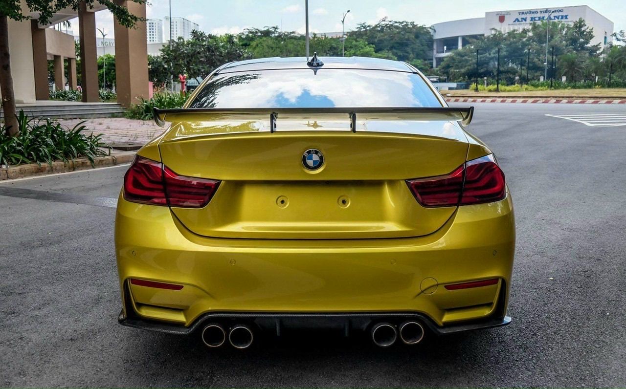 BMW M4 2016 - Xe có list option và đồ chơi khủng