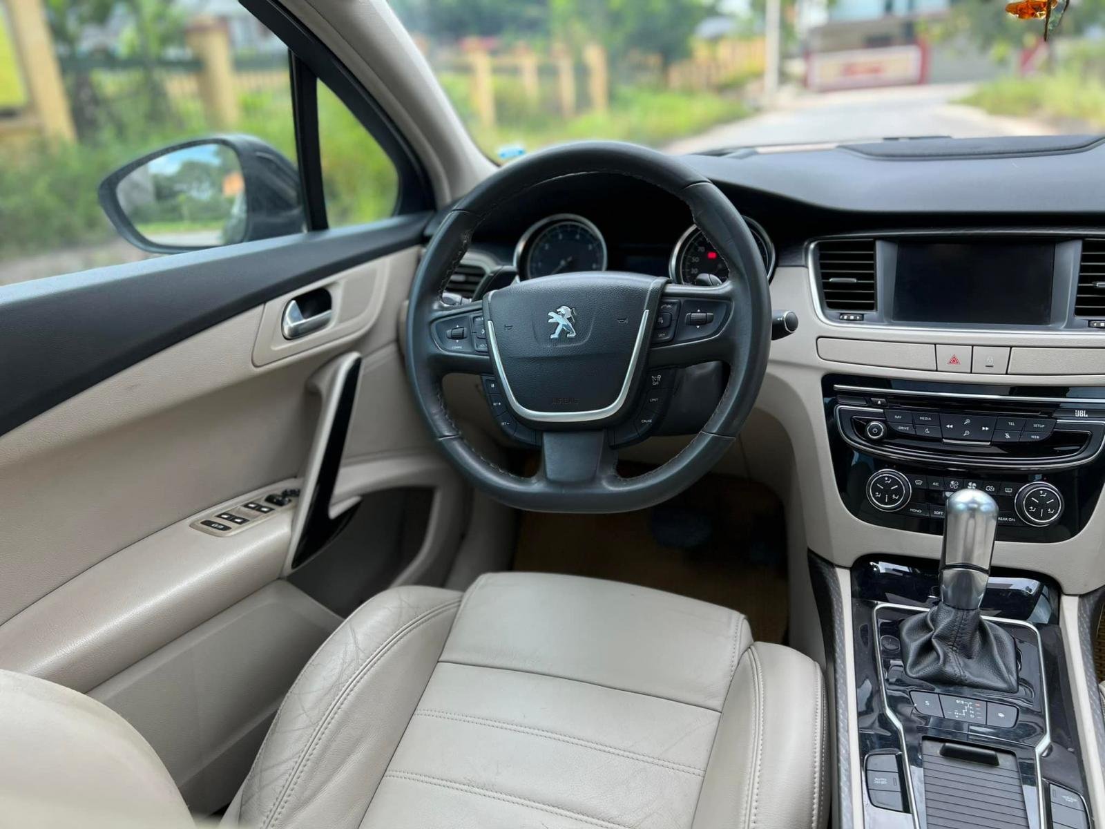 Peugeot 508 2015 - Xe nhập Pháp, giá chỉ 630 triệu