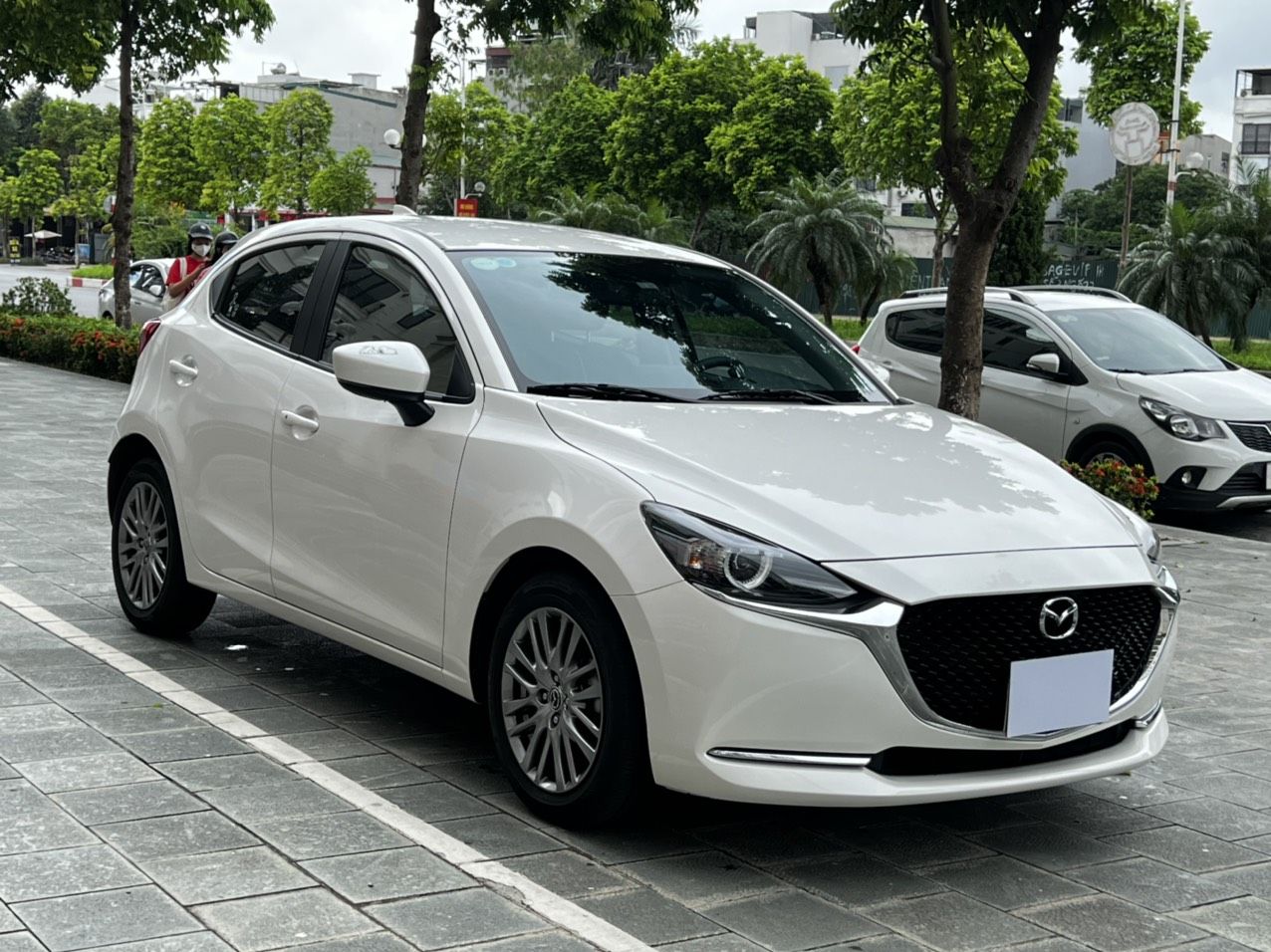 Mazda 2 2022 - Xe màu trắng đẹp, tặng thẻ bảo dưỡng free 1 năm