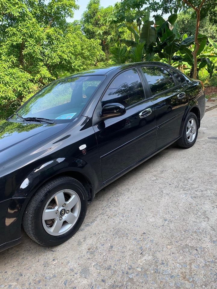 Daewoo Lacetti 2009 - Màu đen, 145tr