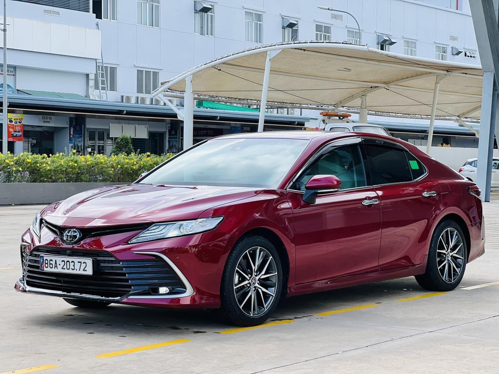 Toyota Camry 2022 - Giao ngay tiết kiệm 100 triệu