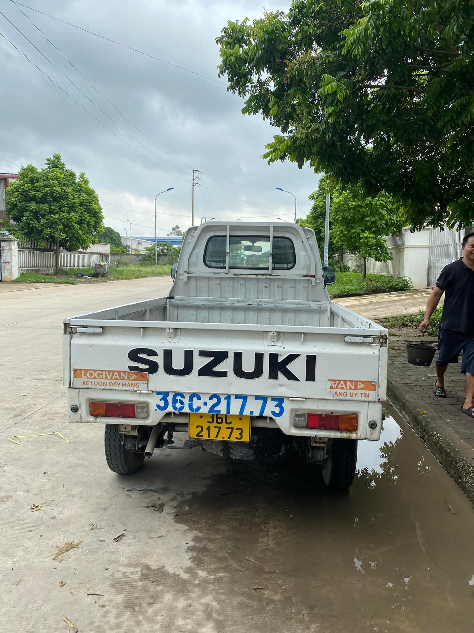 Suzuki Super Carry Pro 2016 - Màu trắng