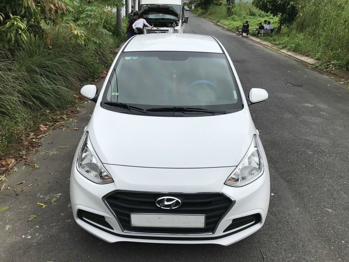 Hyundai Grand i10 2020 - Xe màu trắng