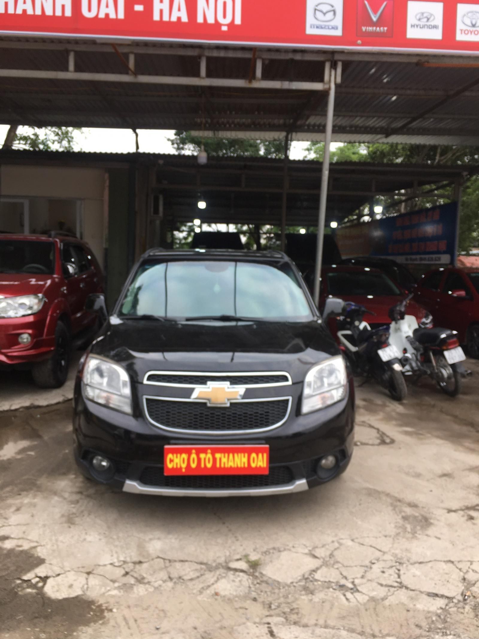 Chevrolet Orlando 2011 -  màu đen, nhập khẩu nguyên chiếc