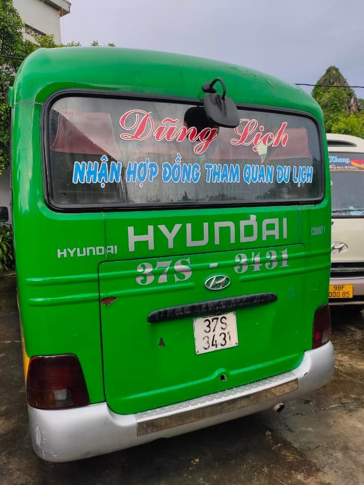 Hyundai County 2002 - Giá có thương lượng