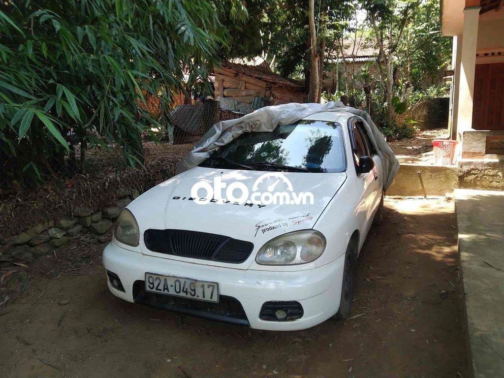 Daewoo Lanos 2000 - Màu trắng, xe nhập số sàn