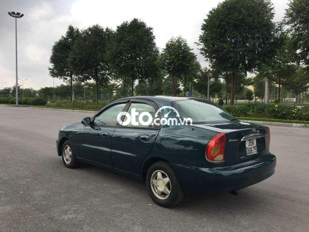 Daewoo Lanos 2001 - Xe màu xanh