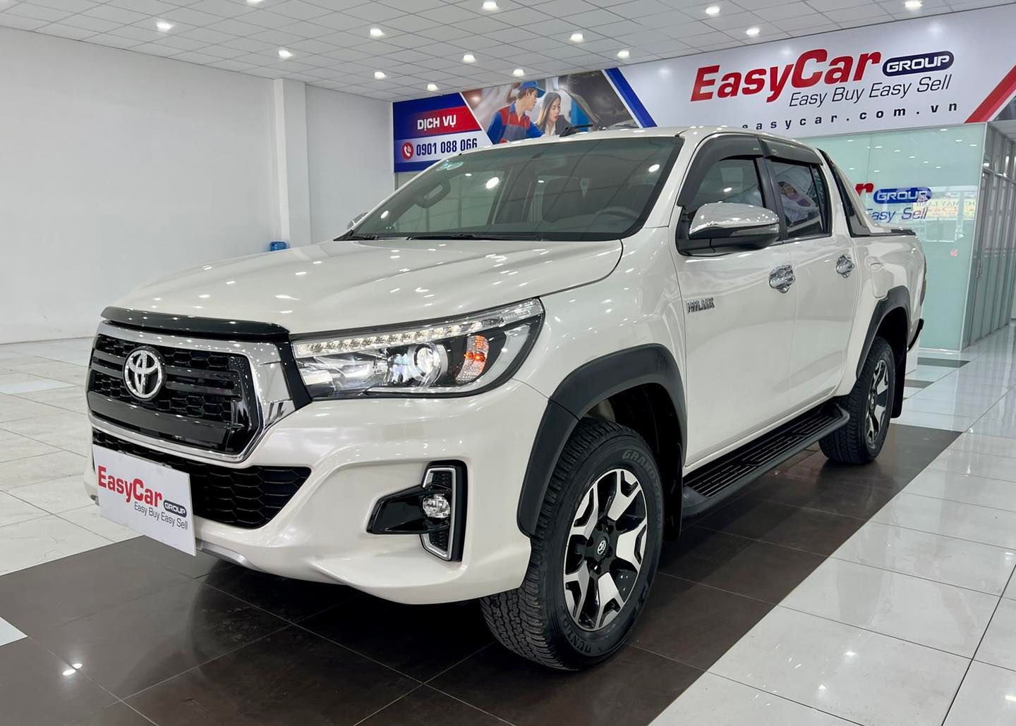 Toyota Hilux 2019 - Giá cực tốt