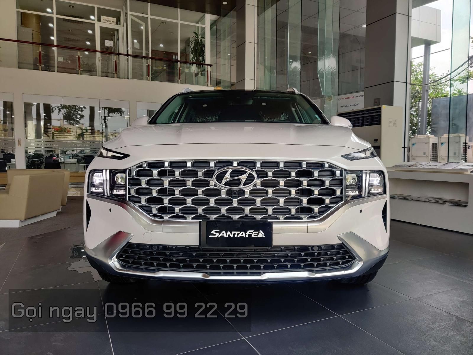 Hyundai Santa Fe 2022 - Giao ngay tháng 7/2022 - Màu trắng