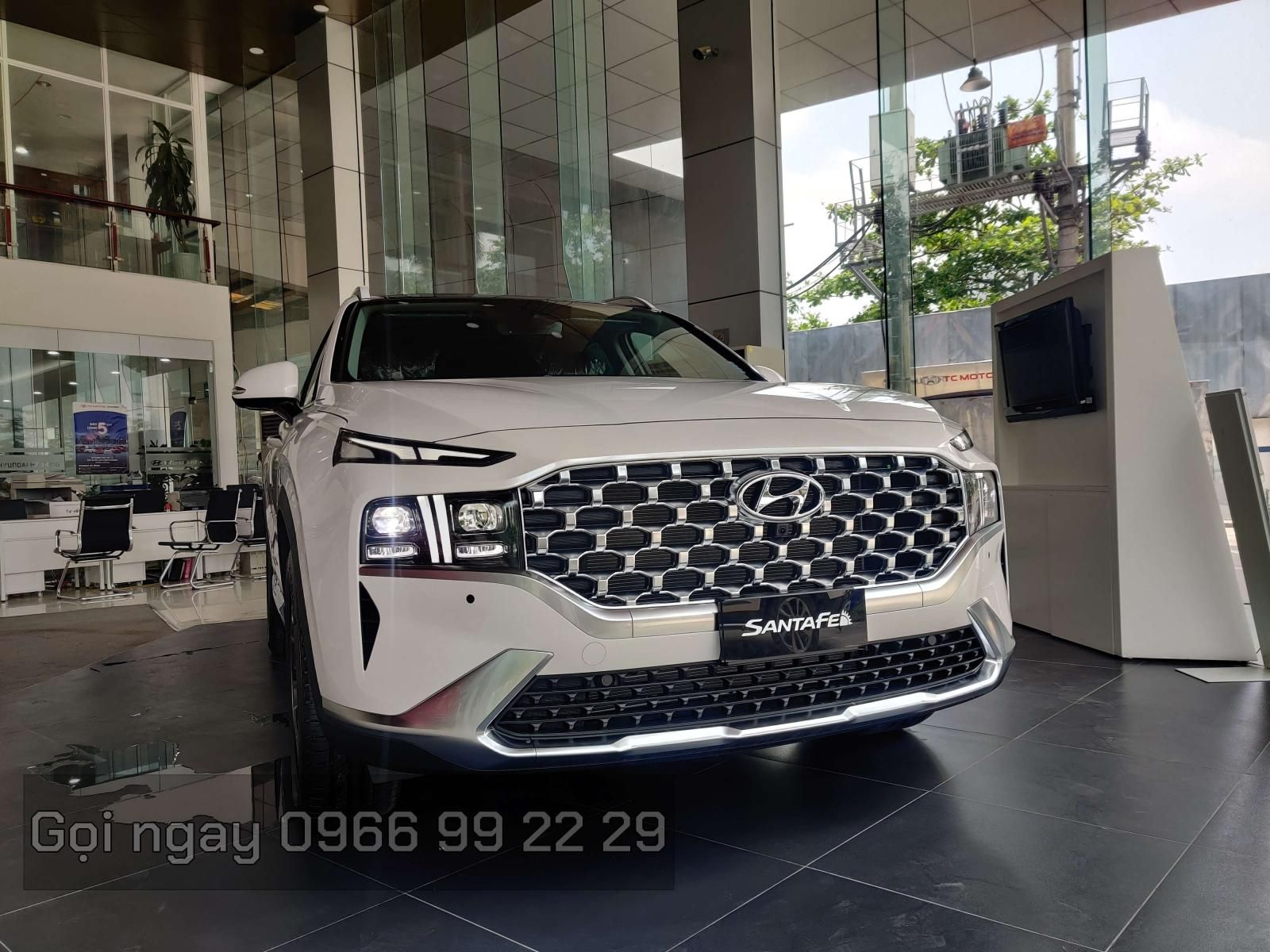 Hyundai Santa Fe 2022 - Giao ngay tháng 7/2022 - Màu trắng