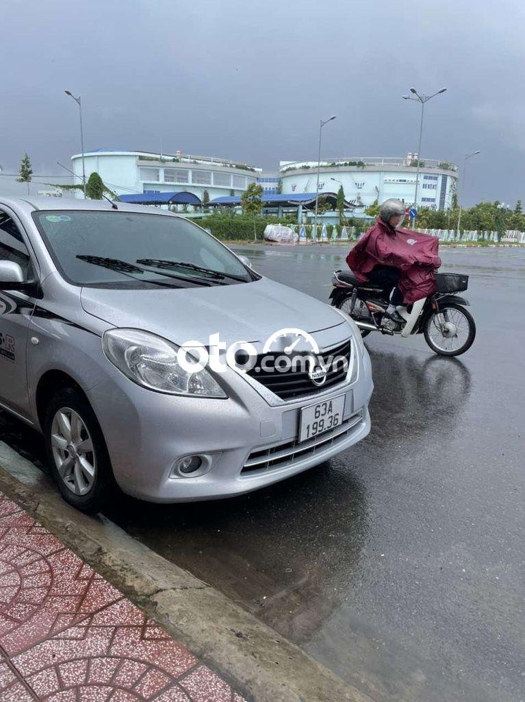 Nissan Sunny 2014 - Xe gia đình