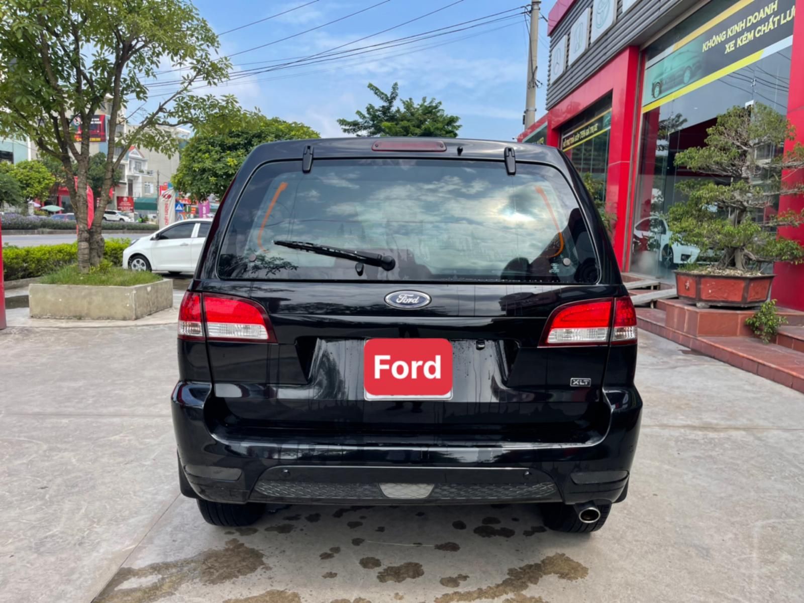 Ford Escape 2010 - Cần bán xe giá cực đẹp