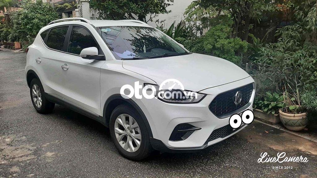 MG ZS 2021 - Màu trắng, nhập khẩu nguyên chiếc