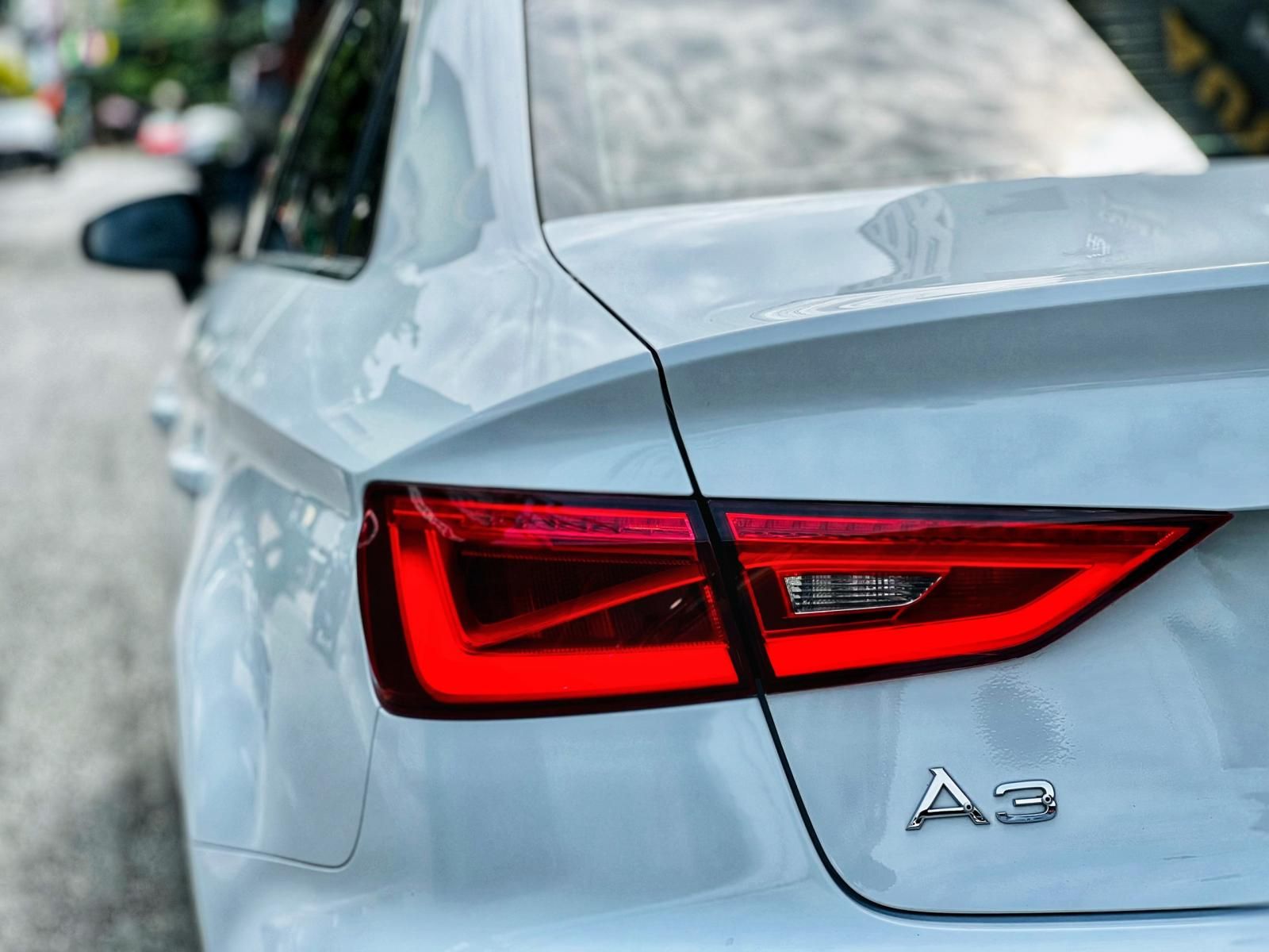 Audi A3 2015 - Màu trắng, nội thất đen