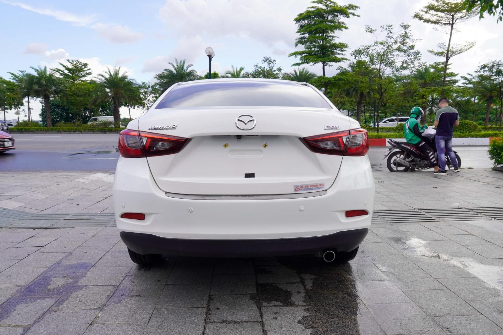 Mazda 2 2019 - Màu trắng