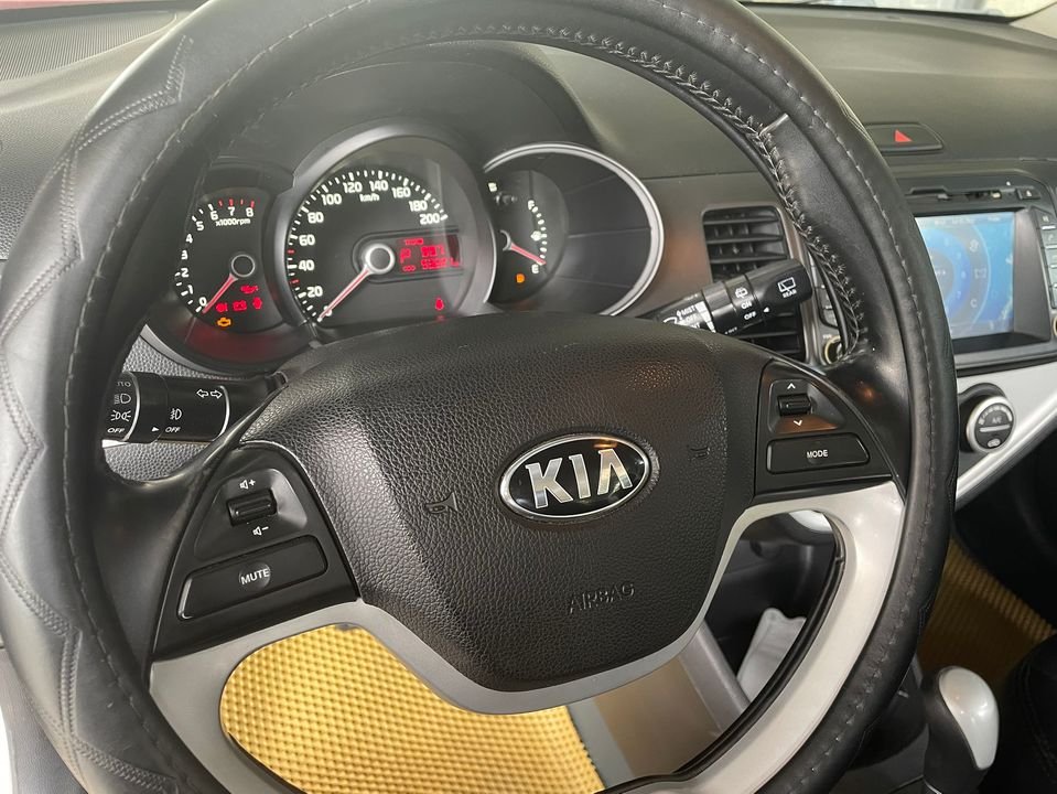 Kia Picanto 2013 - Màu bạc, nhập khẩu