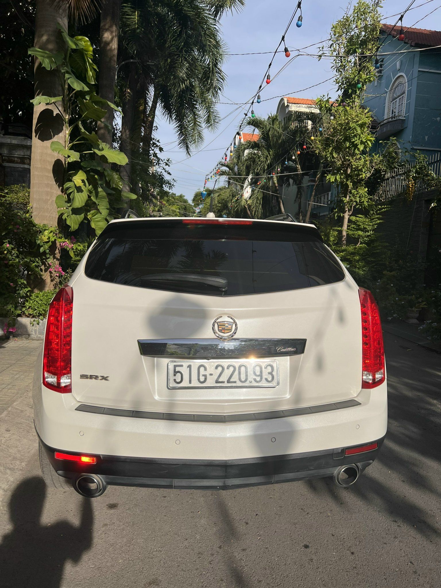 Cadillac SRX 2010 - Đi nước ngoài cần bán gấp 