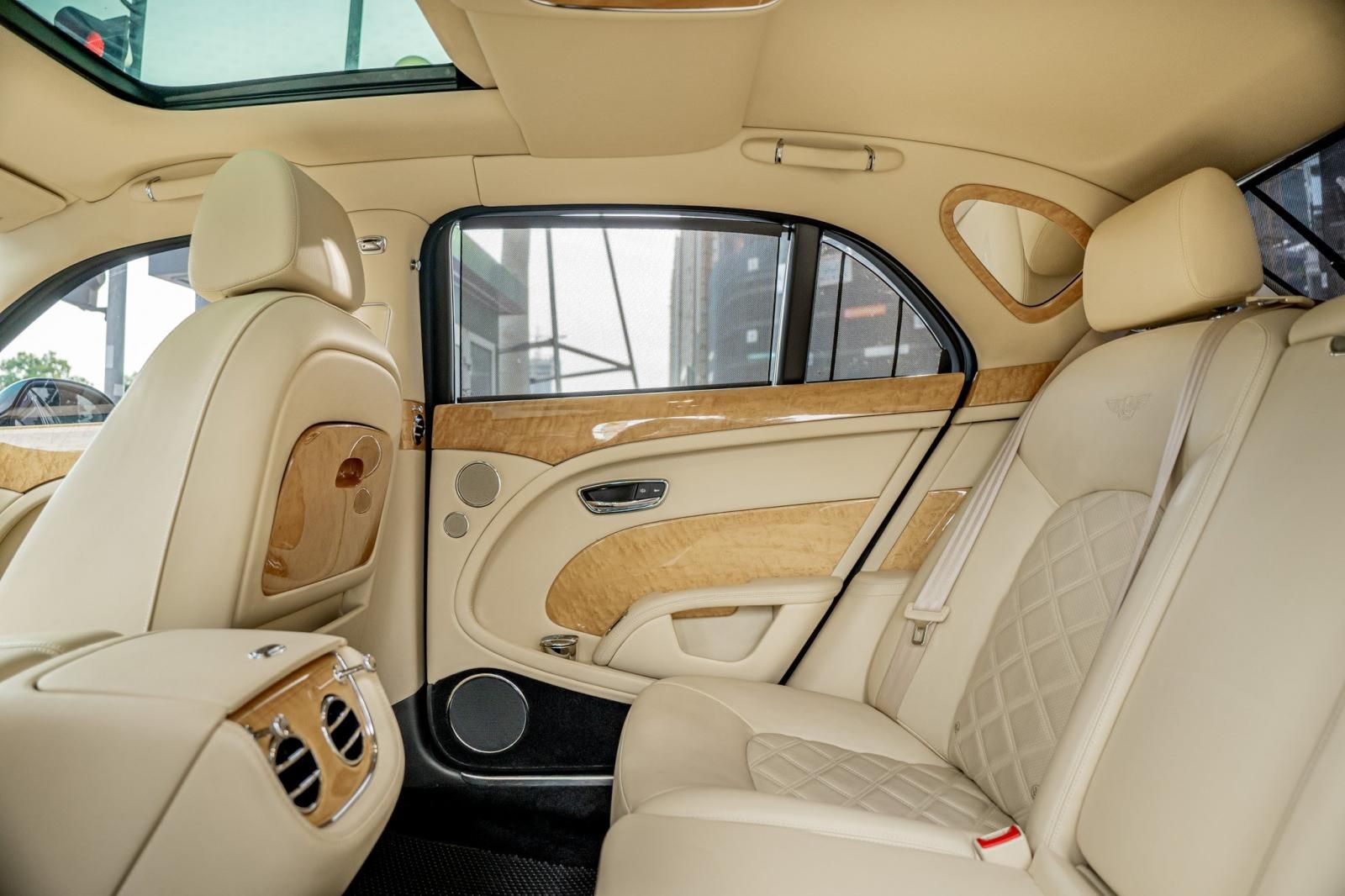 Bentley Mulsanne 2014 - Biển vip chạy siêu lướt phiên bản cá nhân hóa - Giá cả có thương lượng