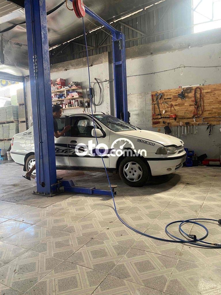 Fiat Siena 2001 - Máy 1.3 tiết kiệm nhiên liệu