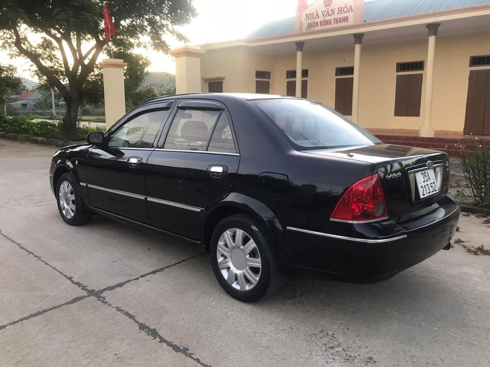 Ford Laser 2003 - Màu đen