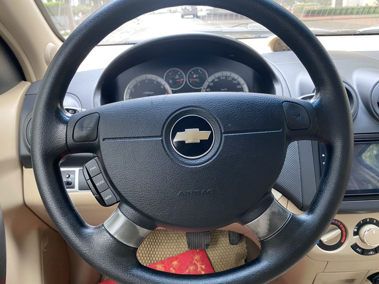 Chevrolet Aveo 2018 - Cần bán lại xe giá cạnh tranh
