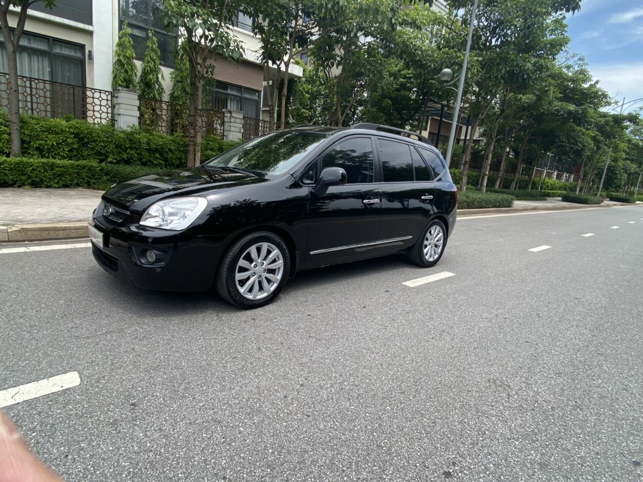 Kia Carens 2011 - Xe đi giữ gìn, màu đen